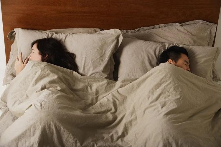 分房睡会影响夫妻感情吗（分房睡对夫妻感情有影响吗）